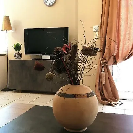 Apartment Odyseia At The Center Of Chania *