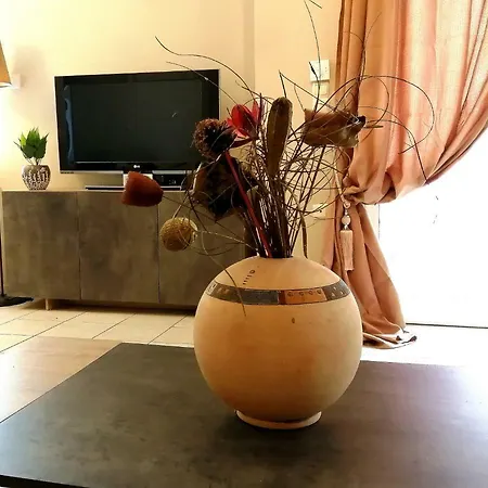 Odyseia At The Center Of Chania Apartment